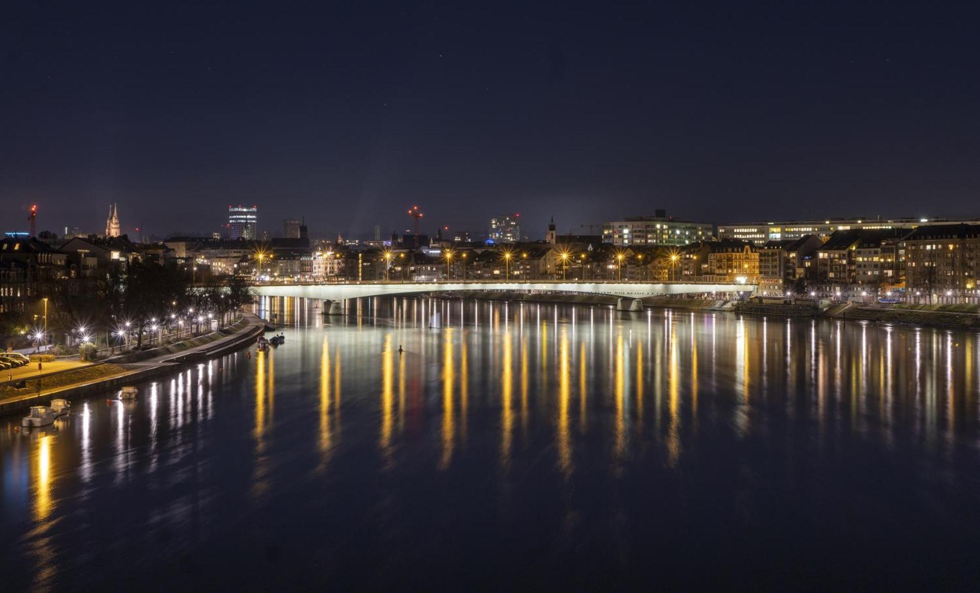 Exclusive Rooftop Duplex Penthouse - 200Sqm - 280 Panoramic Views - Downtown Basel Exterior photo