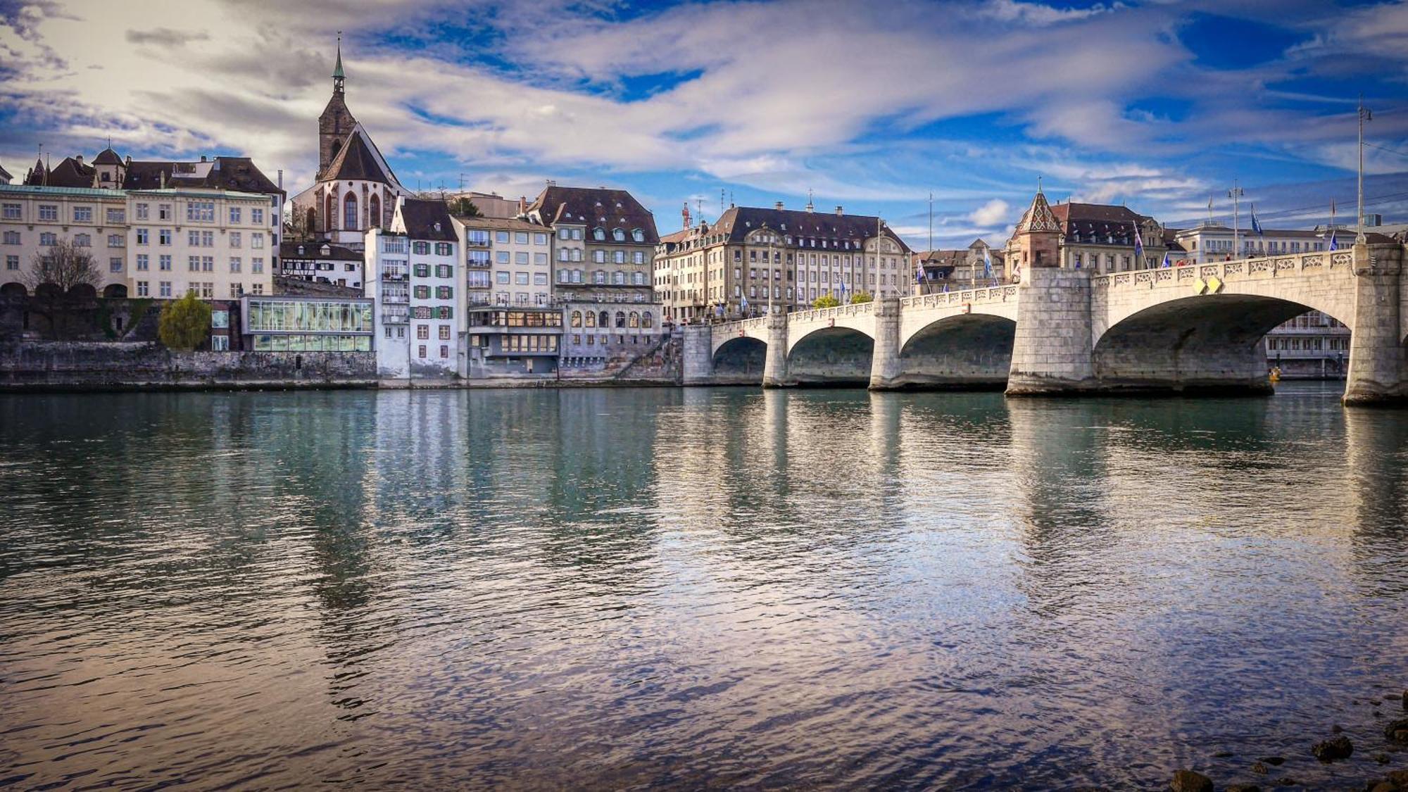 Exclusive Rooftop Duplex Penthouse - 200Sqm - 280 Panoramic Views - Downtown Basel Exterior photo