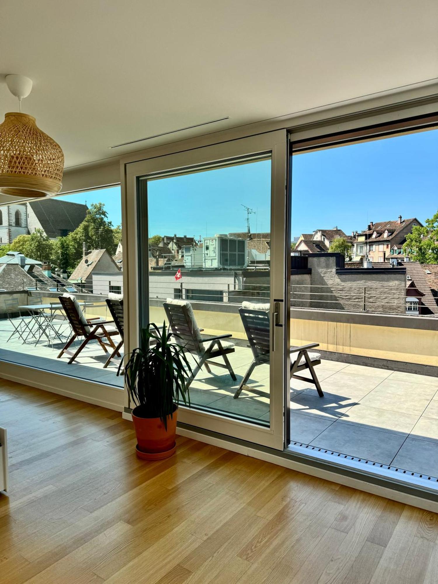 Exclusive Rooftop Duplex Penthouse - 200Sqm - 280 Panoramic Views - Downtown Basel Exterior photo