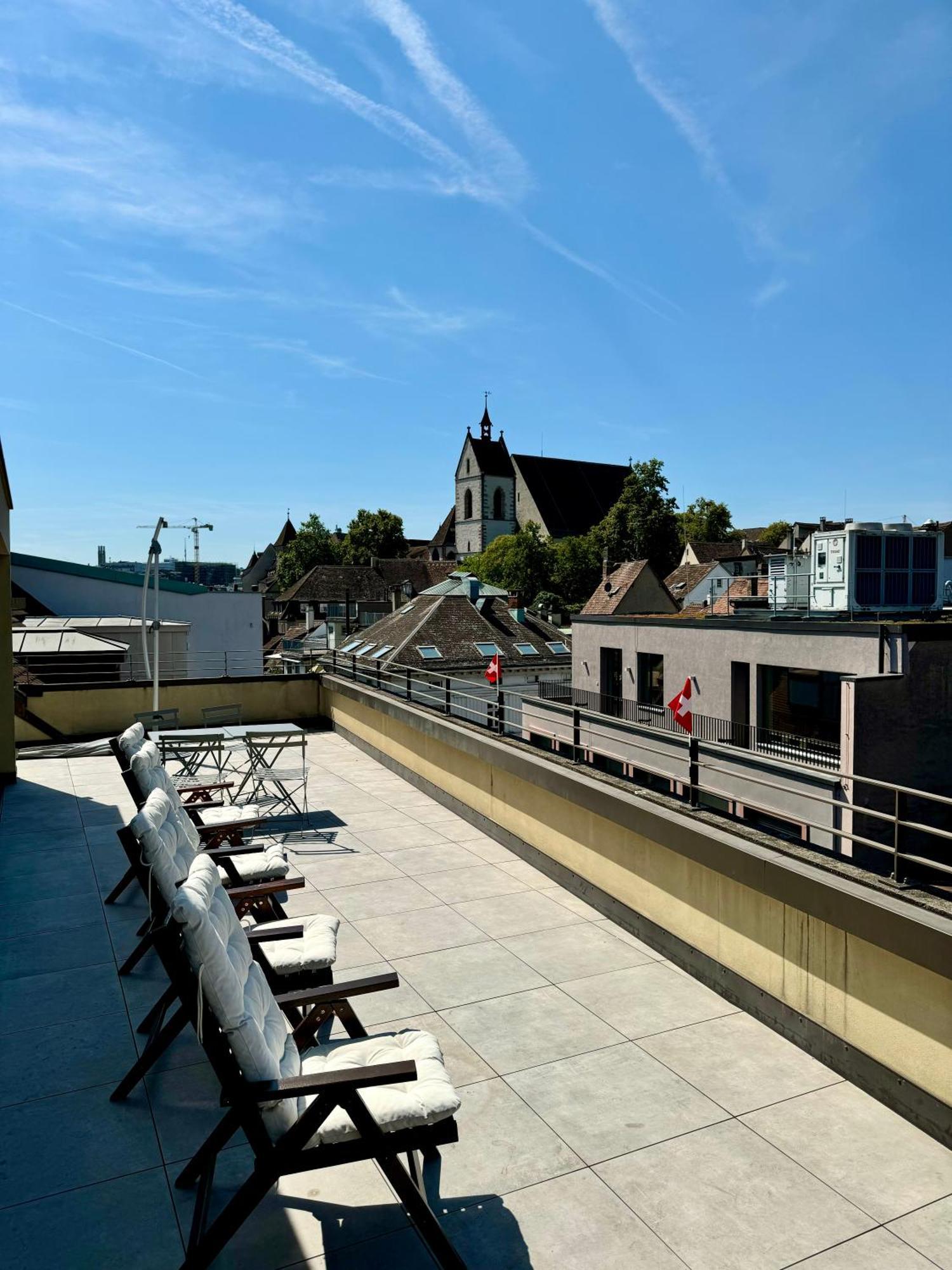 Exclusive Rooftop Duplex Penthouse - 200Sqm - 280 Panoramic Views - Downtown Basel Exterior photo